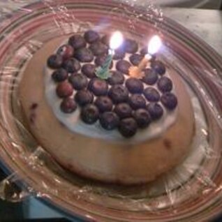 ブルーベリーたっぷり２歳の誕生日ケーキ